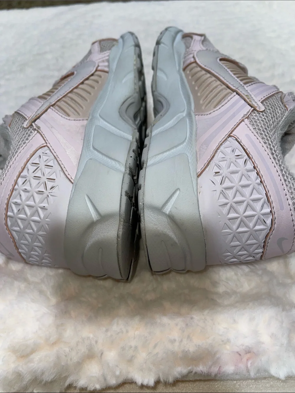 Nike Vomero 5 Pink Mesh Athletic Sneakers